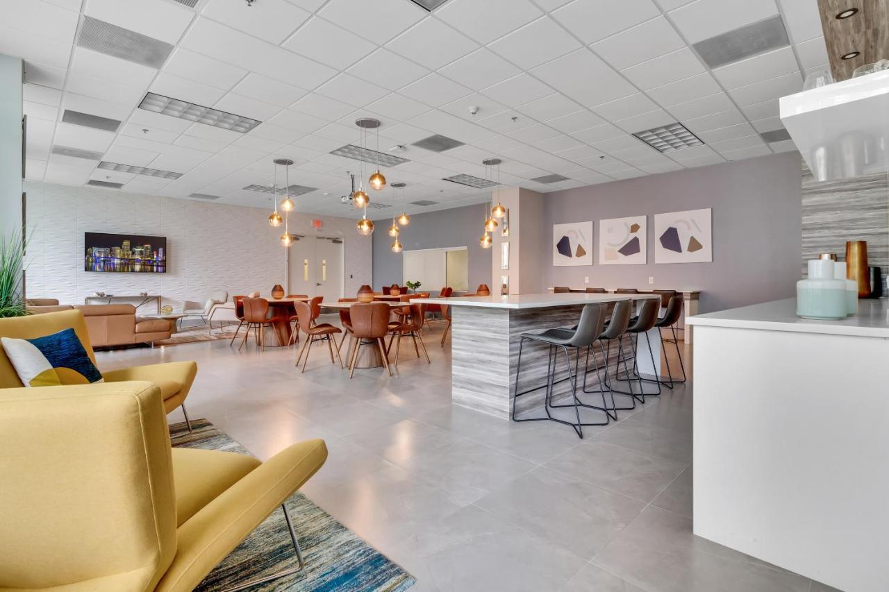 The Club At Brickell Bay Luxury Suites Маямі Екстер'єр фото