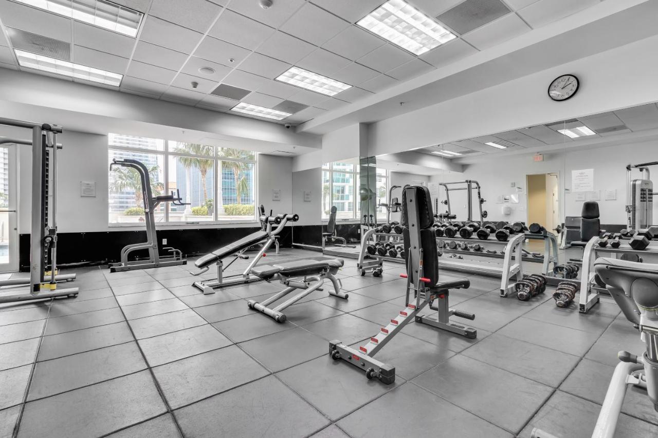 The Club At Brickell Bay Luxury Suites Маямі Екстер'єр фото
